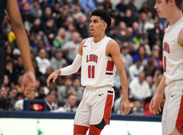 Andre Curbelo playing for Long Island Lutheran during his senior year in 2020.
