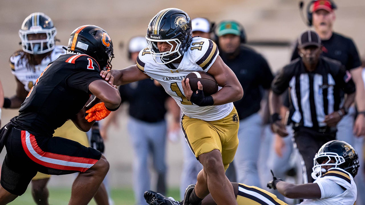 FOOTBALL: Archer sparks Carrollton win