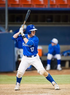Gavin Collins, El Toro
