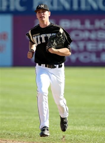 Haniger is always hustling somewhere. 