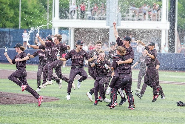 Rockwall-Heath celebrates its Texas 6A title. The Hawks sit at No. 8 in the way-too-early MaxPreps Top 25 look at 2022.