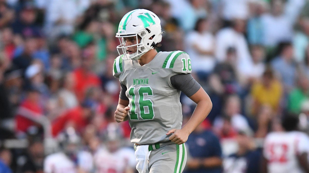 High school football: Arch Manning throws four touchdown passes, runs for another as Newman wins 42-20