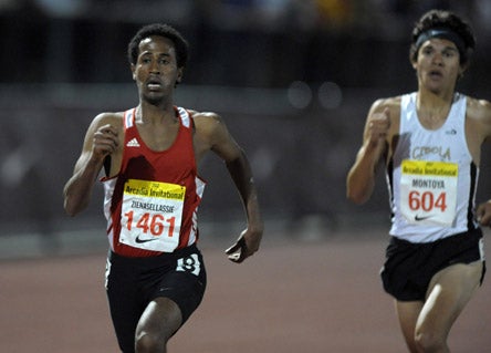 Futsum Zienasellassie down the stretch at the Arcadia Invitational on April 7.