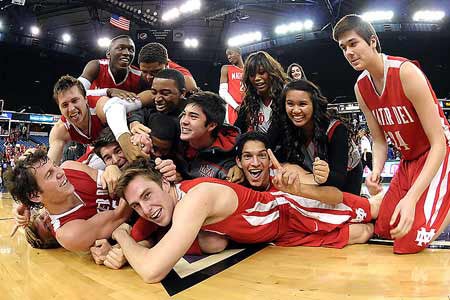 Mater Dei boys celebrate eighth state title.