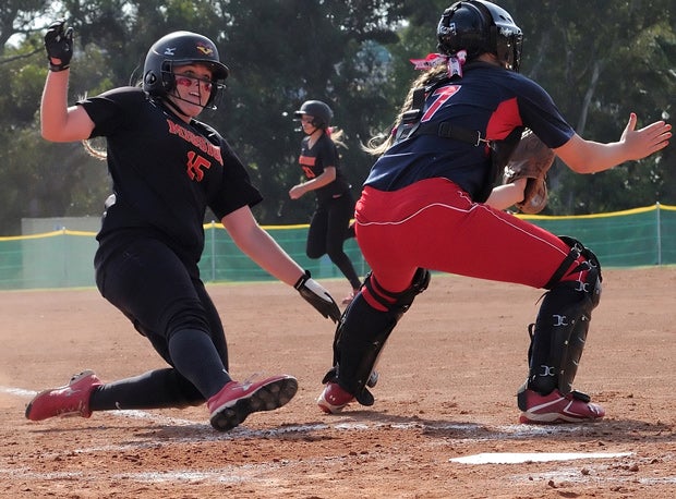 Alysha Everett and Mission Viejo have continued to win, as they still hold the top spot in the rankings.