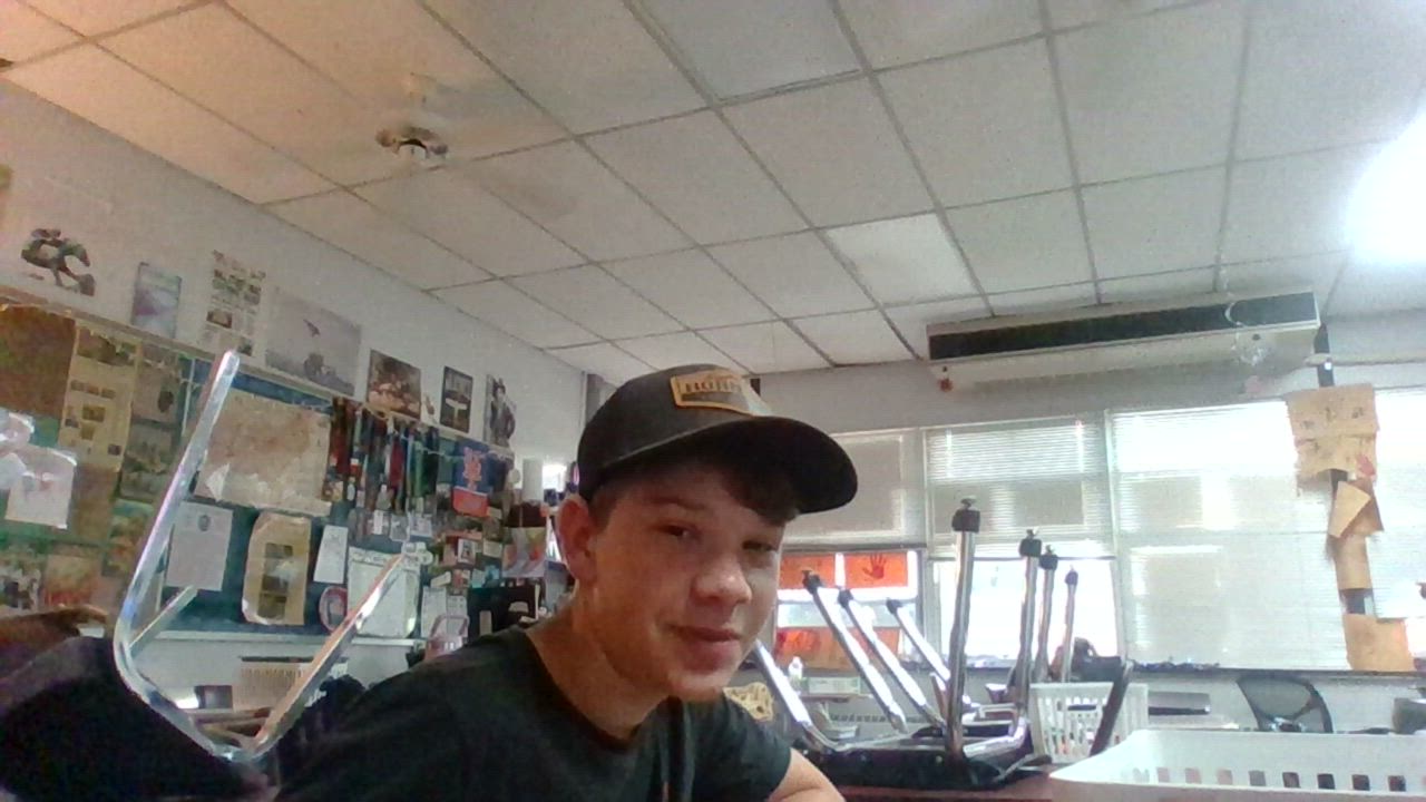 Football Recap: Auburn Extends Winning Streak to Four