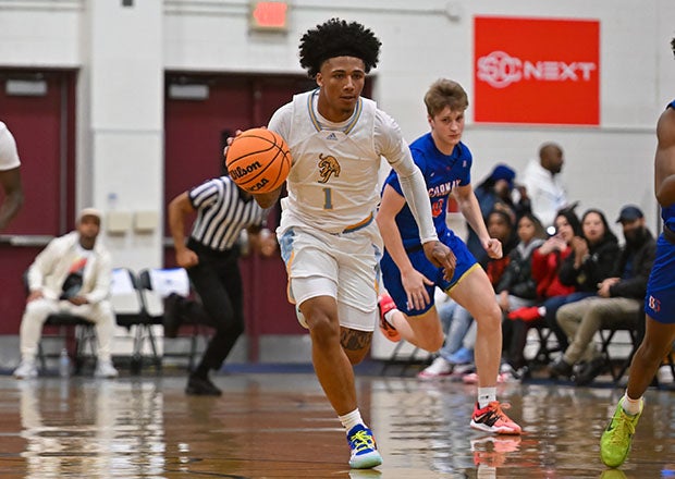 In action here against Nevada power Bishop Gorman in January, Mikey Williams averaged 23.8 points and 9.2 assists per game during his senior campaign at San Ysidro. (Photo: Justin Fine)
