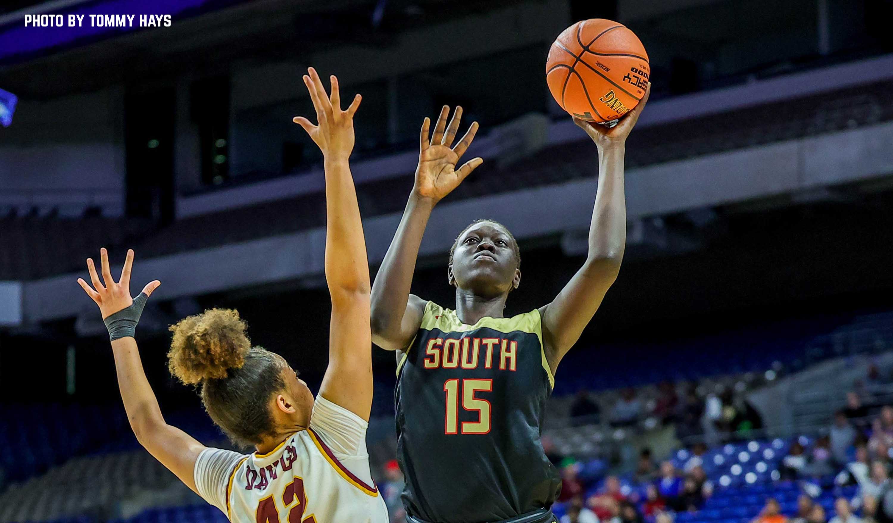 202122 MaxPreps Sophomore AllAmerica Team Jaloni Cambridge of