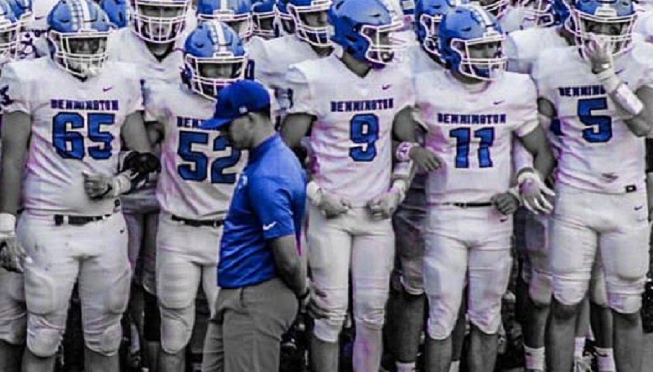 Dylan Mostek named 2021 MaxPreps Nebraska High School Football Player of the Year