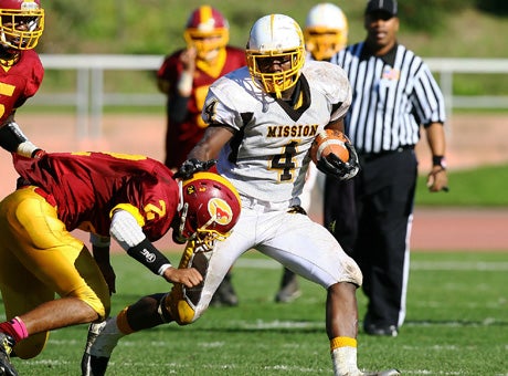 Mission senior running back Armani McFarland had a big day with a rushing touchdown, a game-high five catches, a two-point conversion catch, several big hits and an interception. 