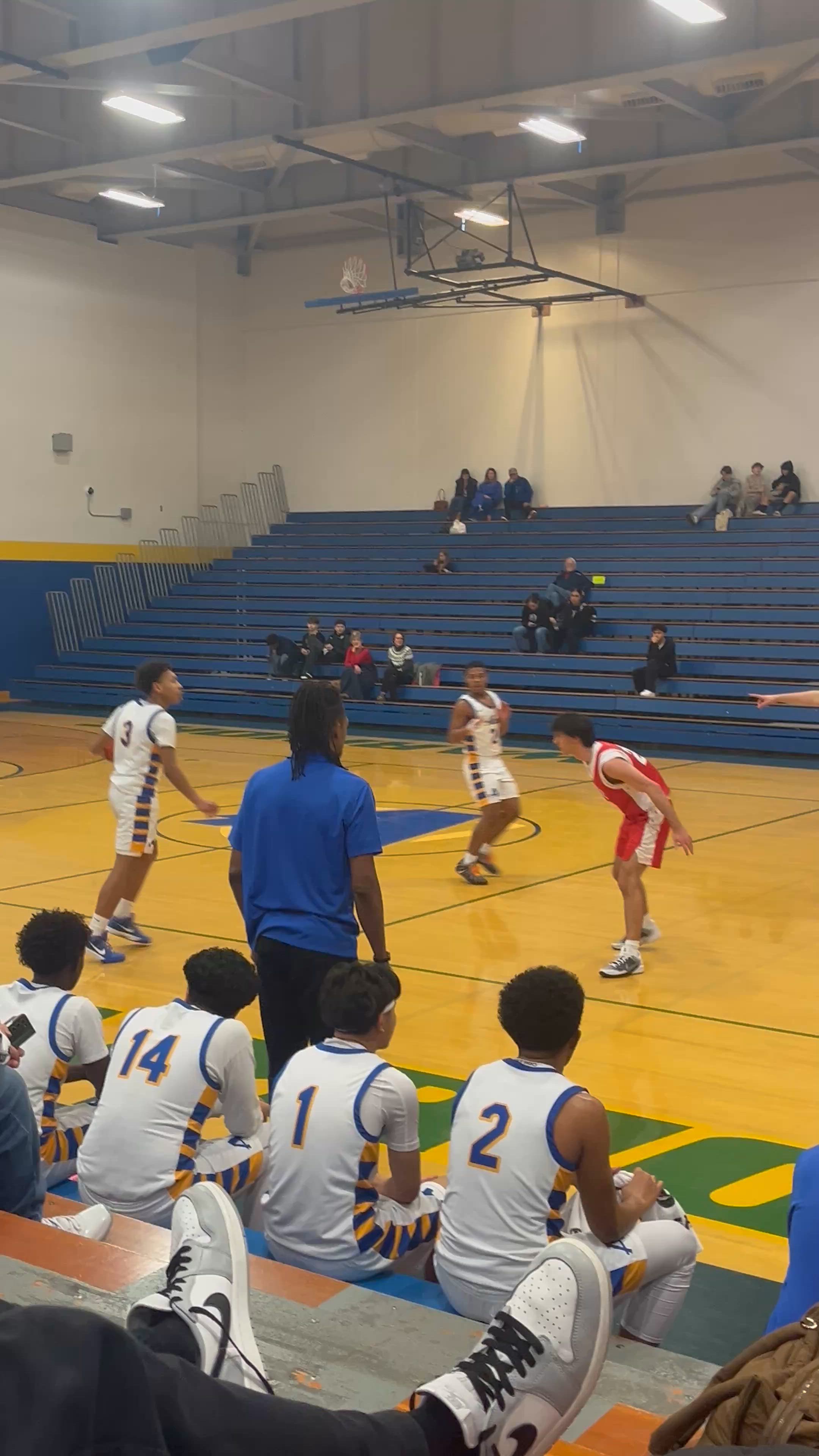 Basketball Game Preview: Aloha Warriors vs. Beaverton Beavers