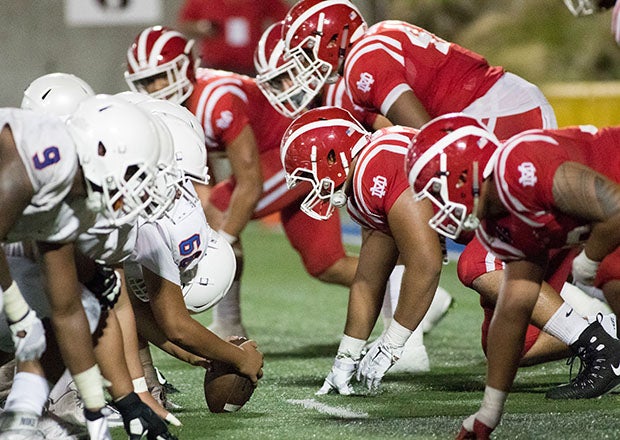 Mater Dei snapped Bishop Gorman's 55-game win streak when the programs last met in a No. 1 vs. No. 2 matchup in 2017. (Photo: Anthony Guillean)