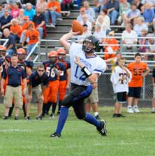 Eric Van Swol tied the Michiganrecord with seven touchdown passesin the first half.