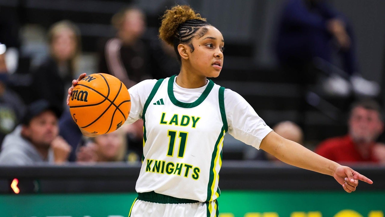 GIRLS HOOPS: New No. 1 in MaxPreps Top 25