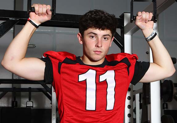 Gunslinger Baker Mayfield's passing stats rival some of the best in nation.