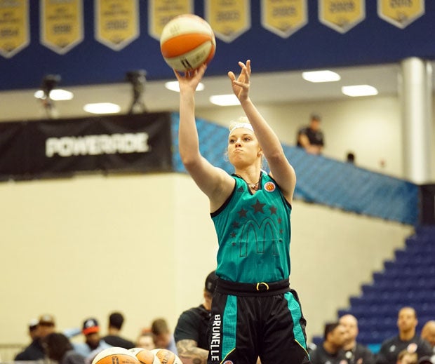 Samantha Brunelle had the highest point total, boy or girl, in Monday's 3-point contest. 