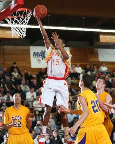 USC-bound Bryce Jones swoops in for two for Taft.