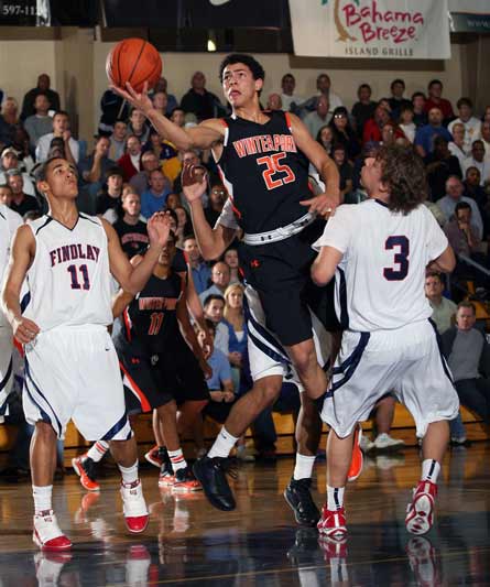 Rivers averaged 23.6 points per game during an All-American junior campaign.