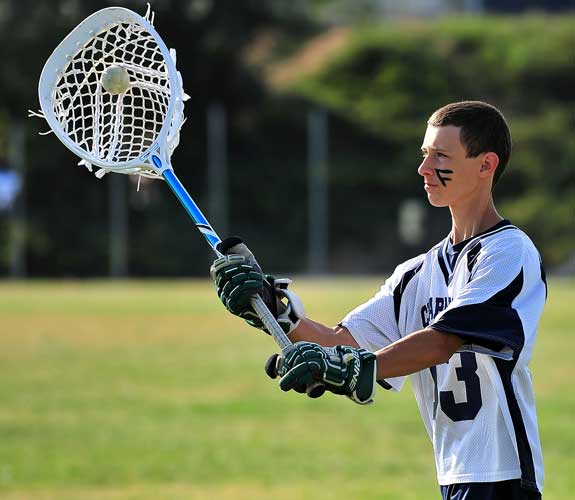 Smith played golf and baseball previously, so he knows how to wield a stick. He also can ring up 15 military pull-ups without a problem.