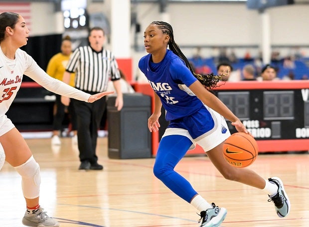 Louisville commit Tajianna Roberts led No. 4 IMG Academy past Grace Christian 74-68 in the first quarterfinal game of Chipotle Nationals on Thursday. Roberts had 24 points for the Ascenders in the win. (File photo: Darin Sicurello)