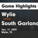 Wylie picks up 11th straight win at home