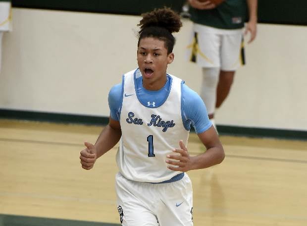 Dennis Rodman Jr. in action last season at Corona del Mar.