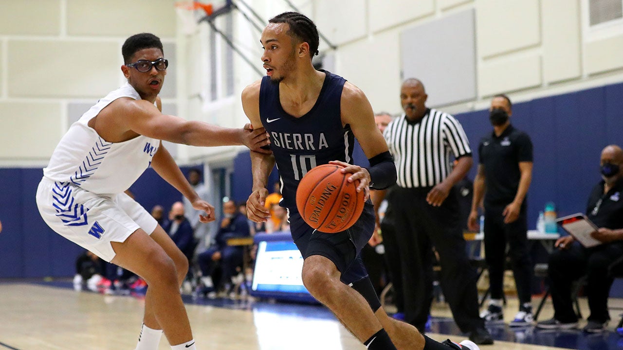 High school basketball: Sierra Canyon junior Amari Bailey scores 35 in 70-54 win over short-handed Windward