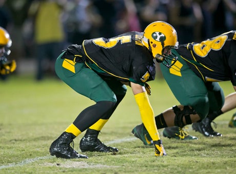 Junior tight end Aaron Clifton is a "Glorified lineman," according to Jack Dobrie, but a lineman just the same.