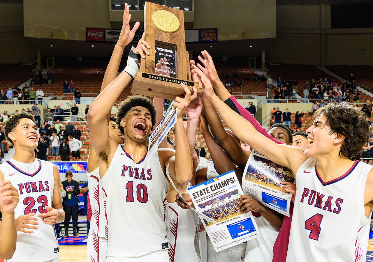 Playing with broken hand, Koa Peat leads Perry to fourth consecutive state championship in Arizona