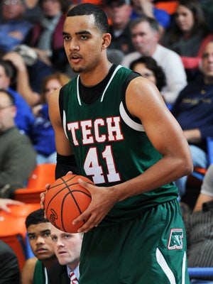 Trey Lyles, Arsenal Tech