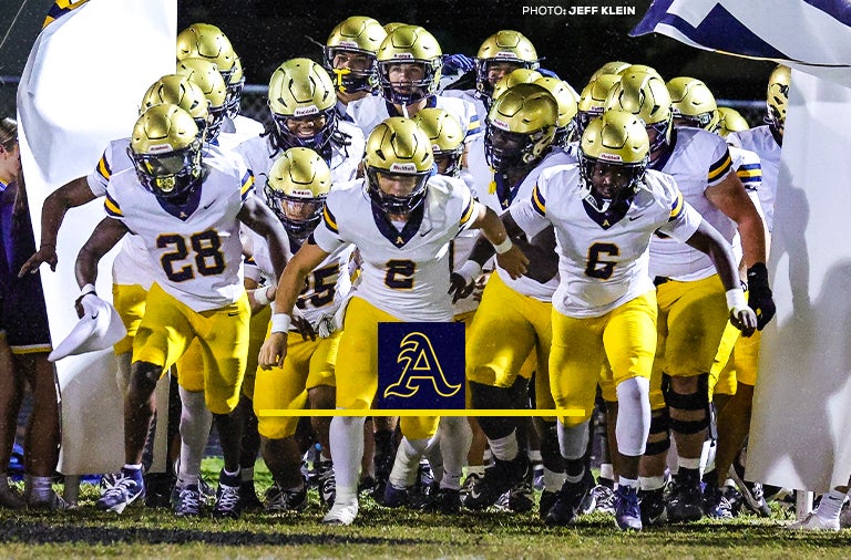 Florida high school football powerhouse St. Thomas Aquinas to play in London