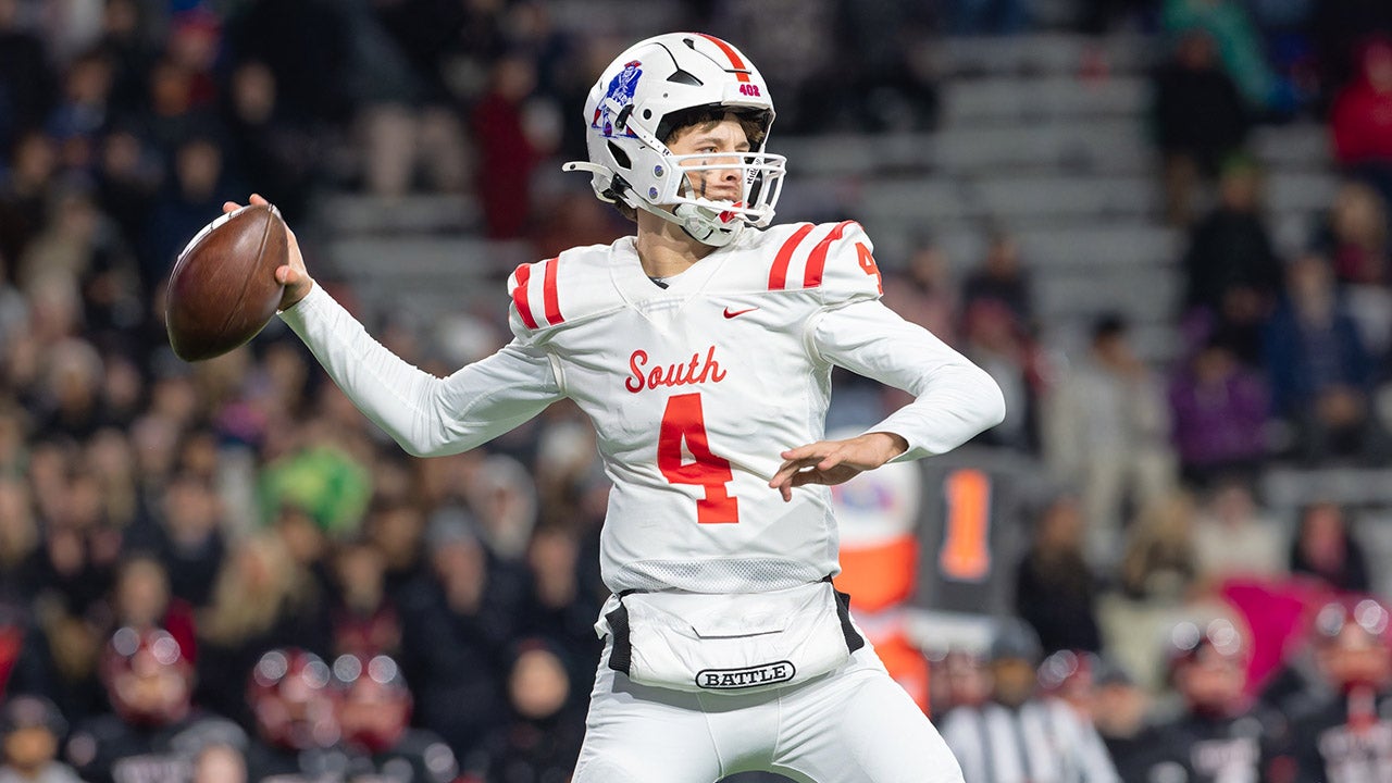 High school football: Jett Thomalla, Helaman Casuga lead future SEC quarterback power rankings