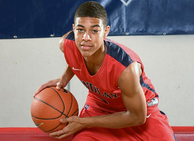 Guard Derryck Thornton Jr.