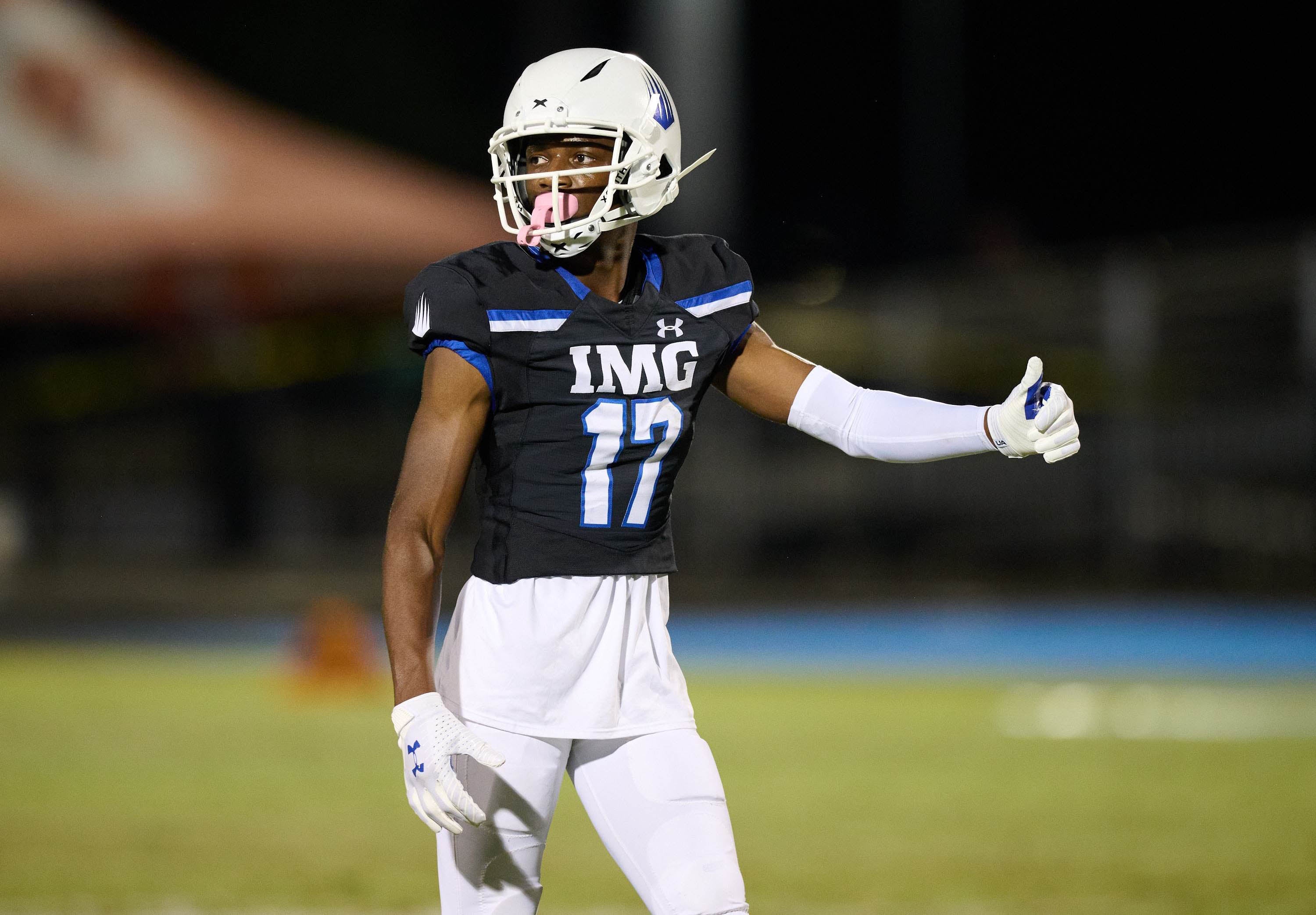 Wide receiver Carnell Tate