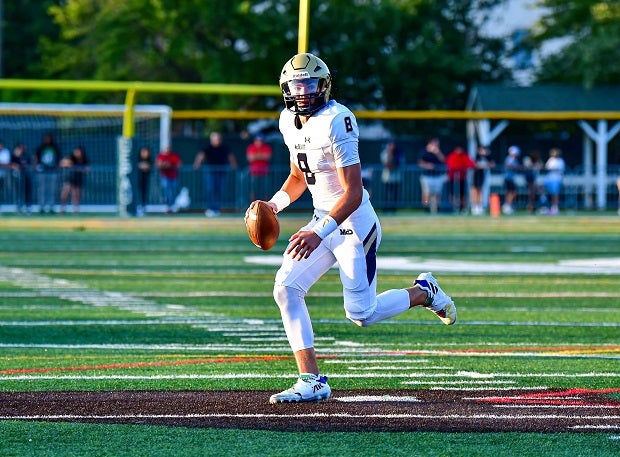 Bishop McDevitt quarterback Stone Saunders set the Pennsylvania passing touchdown mark on Friday with a first-quarter strike for his 177th career TD. (File photo: Pete Hagedoorn)