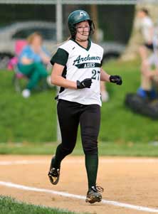 Gillen is famous for pitching,but also is expected to makean impact as a hitter in college.