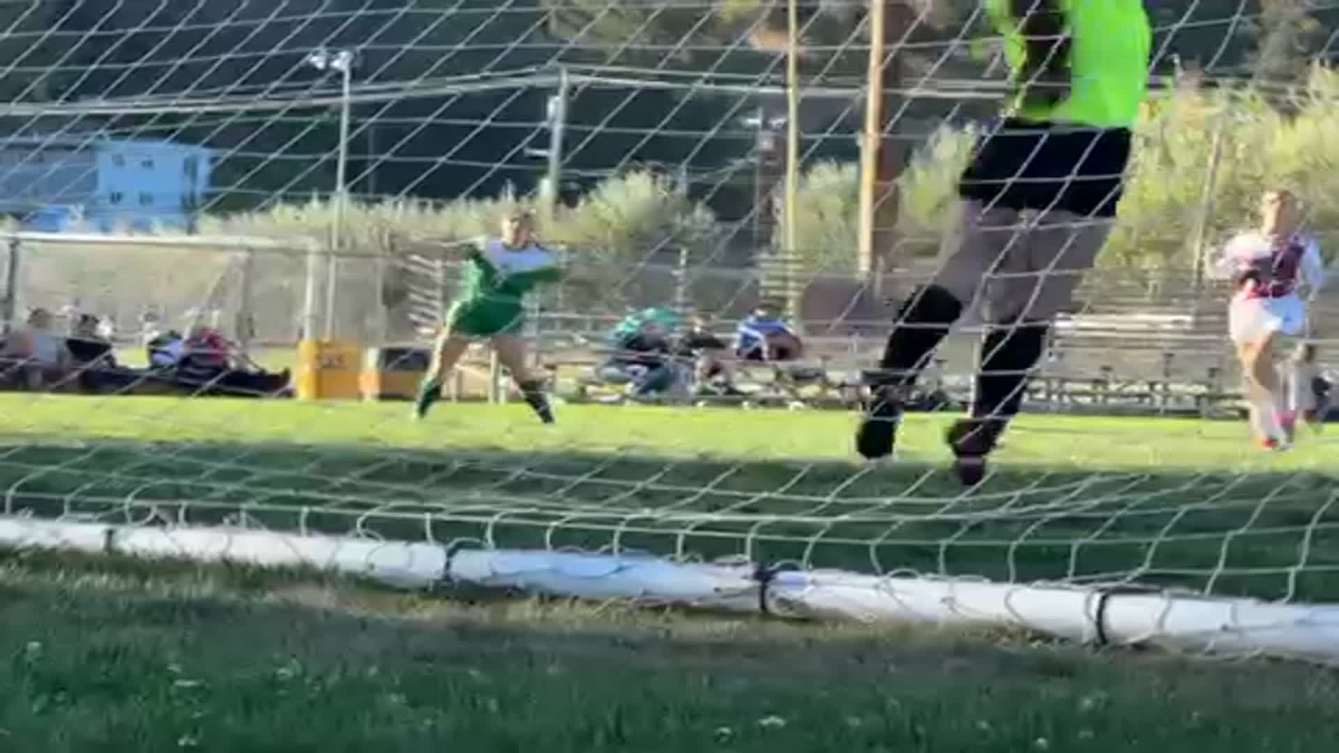 Softball Recap: Willits Takes Down Kelseyville in a Playoff Battle