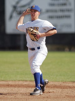 Tony Renda, Serra