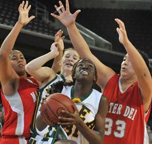 Brea Olinda's Jeanier Olukemi was
surrounded by Mater Dei mainstays
last March but she and the Wildcats
are on top heading into tonight's
game.