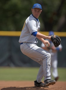 Tyler Wells, Maxwell