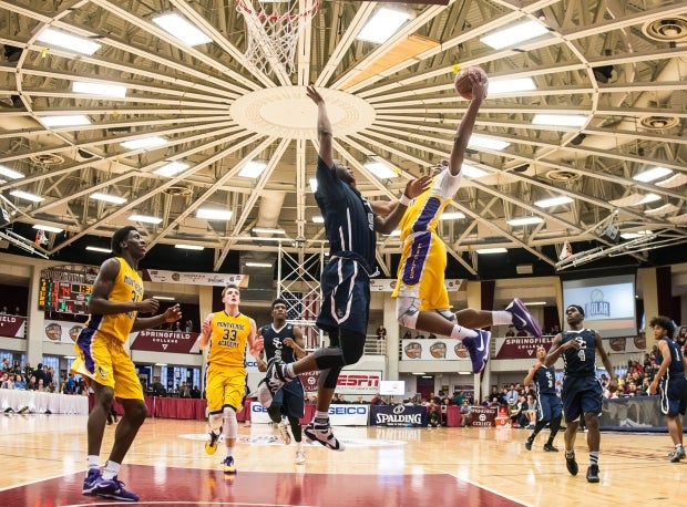 Montverde Academy beat Sierra Canyon last year at the prestigious Spalding Hoophall Classic.