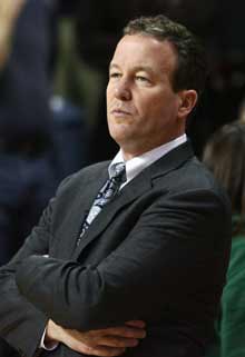 Kevin Boyle's last game at St. Patrick against rival St. Anthony drew over 8,000 fans to the Rutgers Athletic Center.