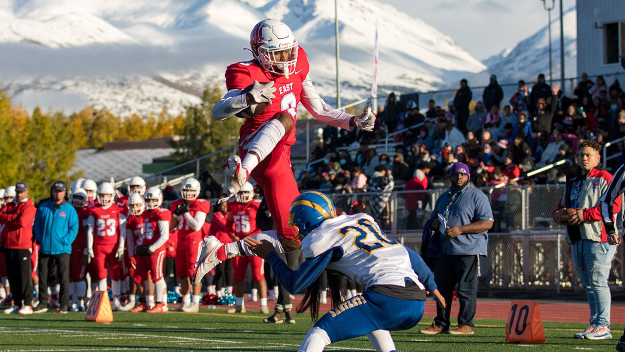 High school football rankings: Bettye Davis East Anchorage finishes No. 1 in final Alaska MaxPreps Top 25