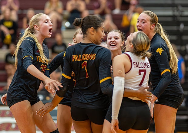 Volleypalooza champion Torrey Pines has won nine in a row heading into the week. The Falcons face a three-game stretch in mid-September that includes No. 12 Cathedral Catholic, No. 2 Sierra Canyon and No. 4 Mater Dei. (PHOTO: Tim Dunnahoo)