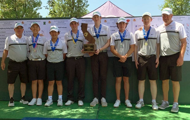 The 2022 De La Salle golf team after winning Wednesday's California state title. 