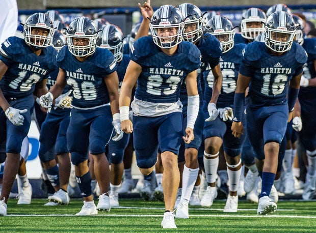 Georgia's top-ranked team from 2019 Marietta takes the field for a big game. 