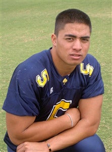 Manti Te'o in high school.