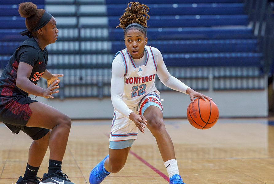 A year after Monterey teammate Aaliyah Chavez led the nation in total points, senior Ambrosia Cole is bidding to do the same. (PHOTO: Aydin Buyuktas)