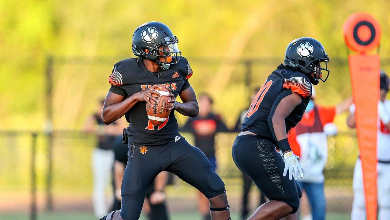 High school football David Sanders, Bryce Underwood, Jordon Davison