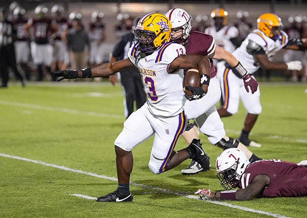 MaxPreps Alabama Player of the Year Ezavier Crowell left defenders reaching throughout his condensed three-year career at Jackson. (PHOTO: Brad Boland)